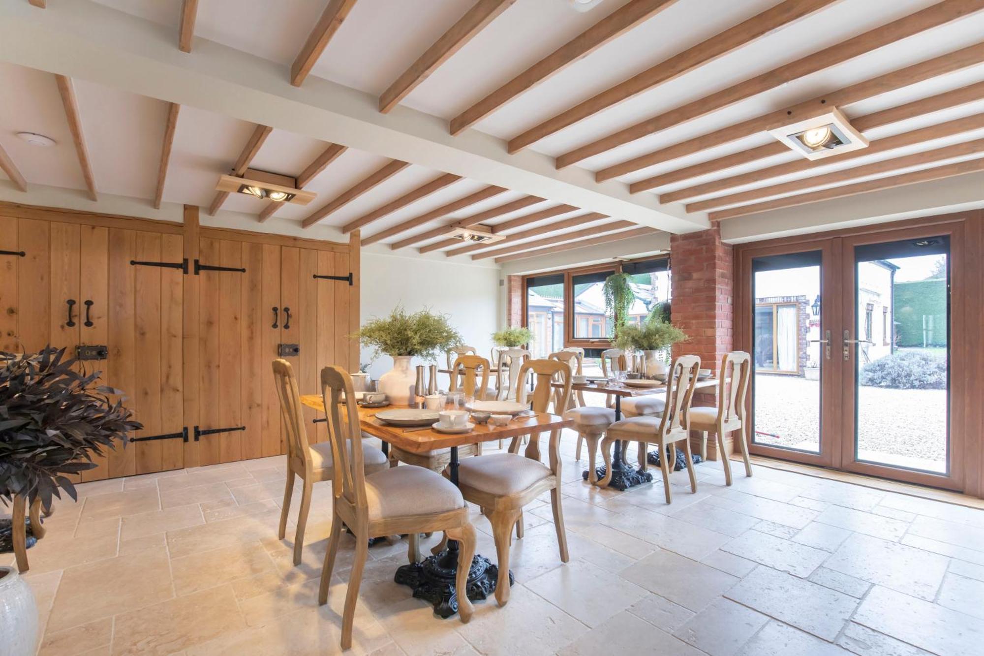Stable Lodge - Boutique Bed & Breakfast Shurdington Bagian luar foto