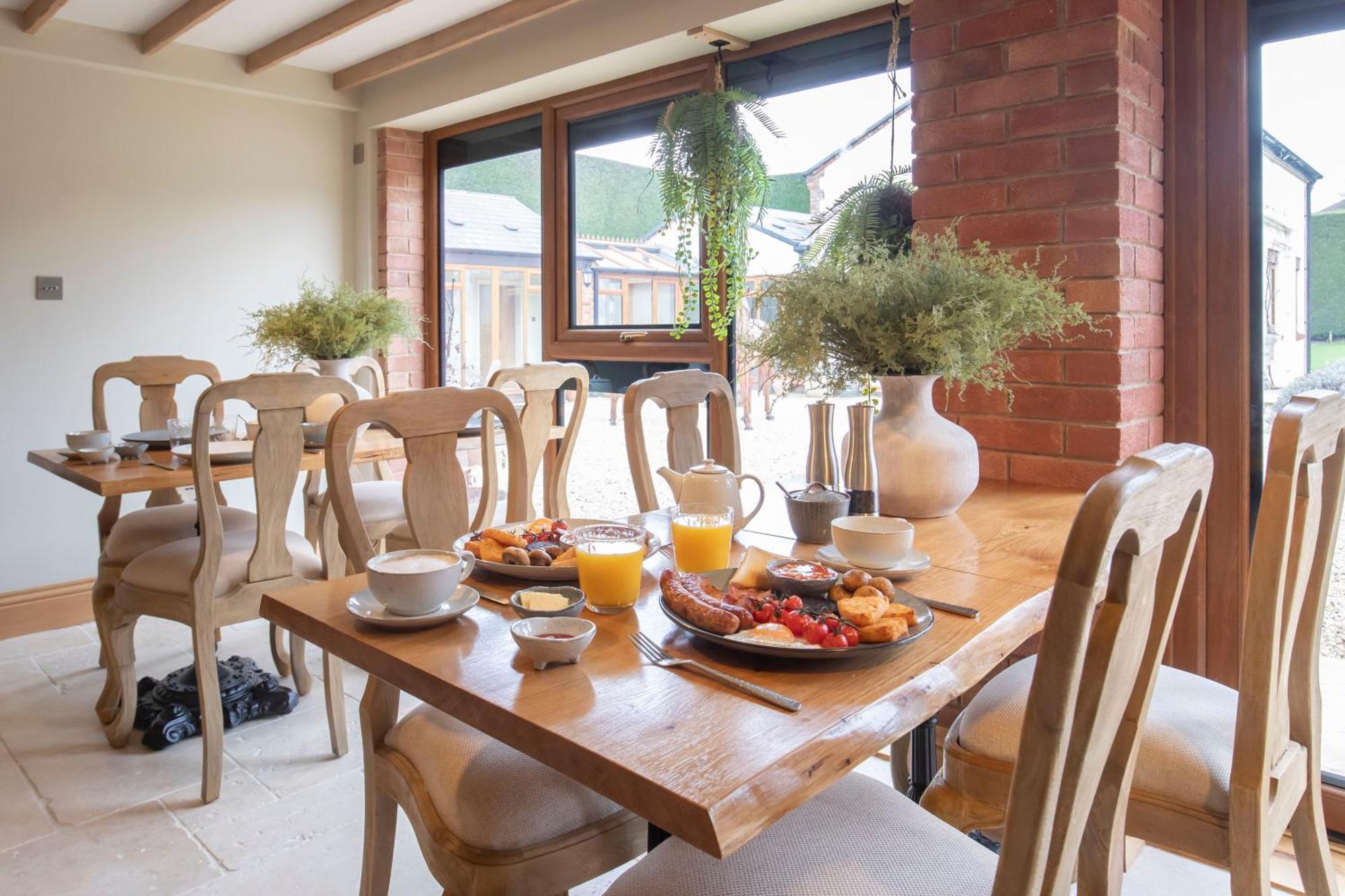 Stable Lodge - Boutique Bed & Breakfast Shurdington Bagian luar foto