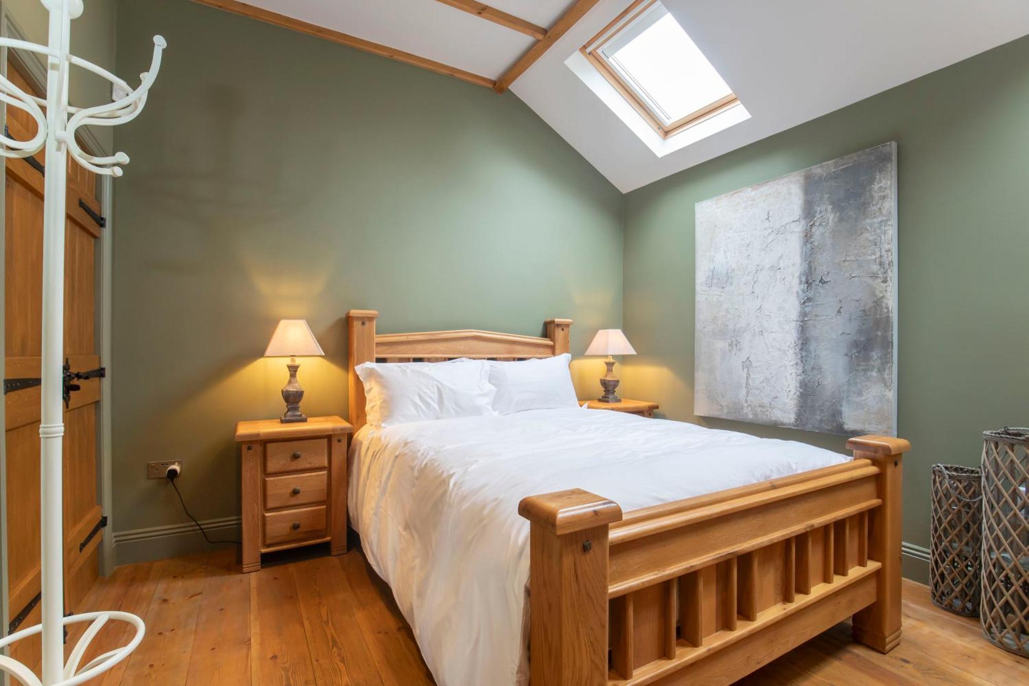 Stable Lodge - Boutique Bed & Breakfast Shurdington Bagian luar foto