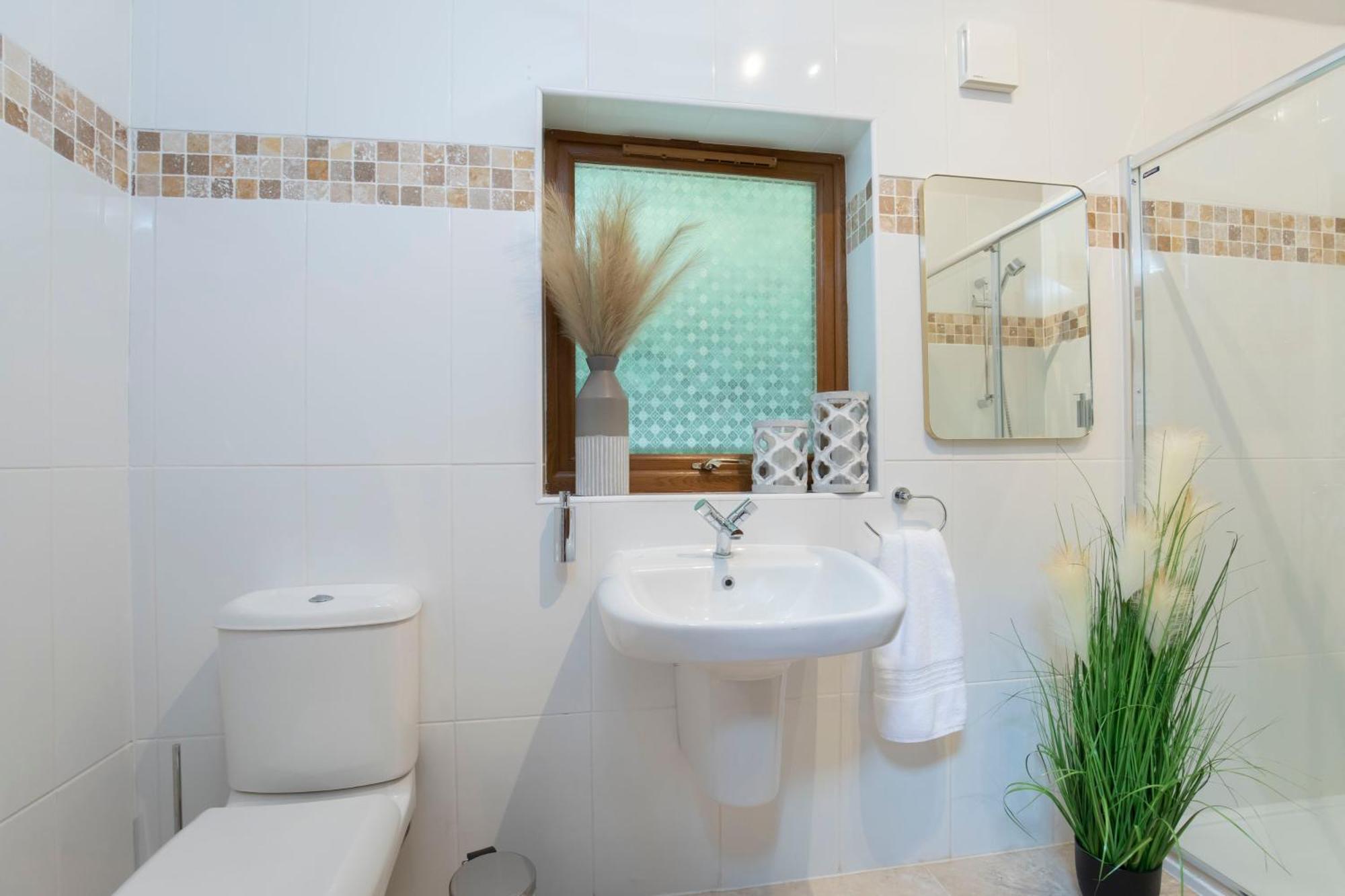 Stable Lodge - Boutique Bed & Breakfast Shurdington Bagian luar foto