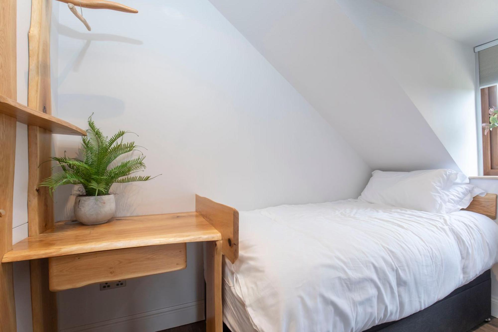 Stable Lodge - Boutique Bed & Breakfast Shurdington Bagian luar foto