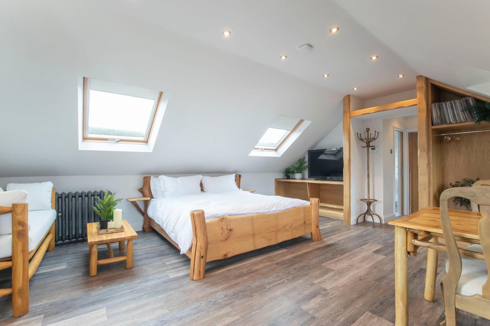 Stable Lodge - Boutique Bed & Breakfast Shurdington Bagian luar foto
