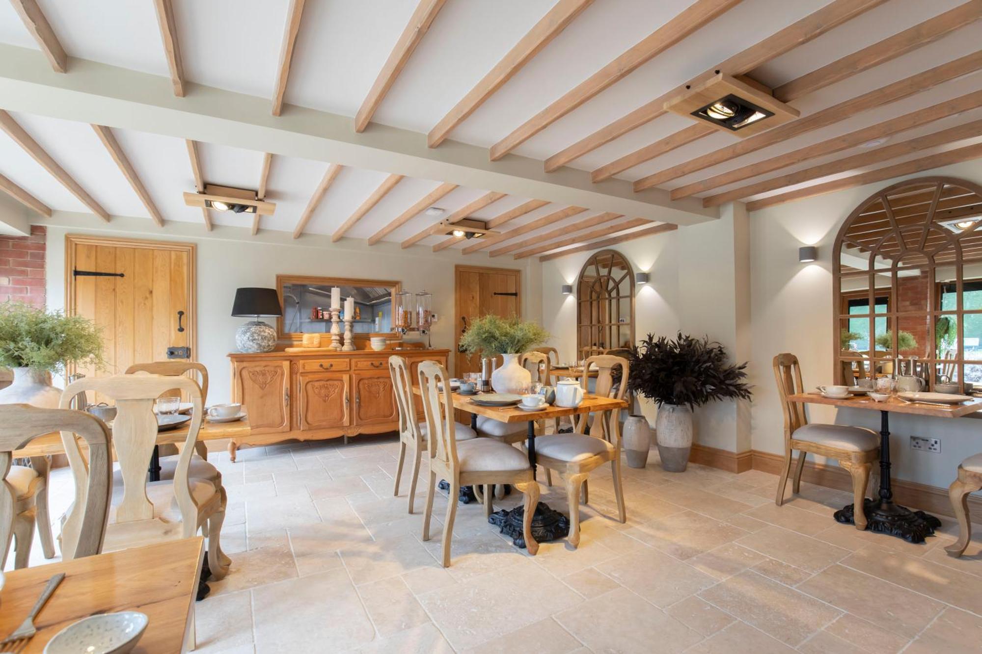 Stable Lodge - Boutique Bed & Breakfast Shurdington Bagian luar foto